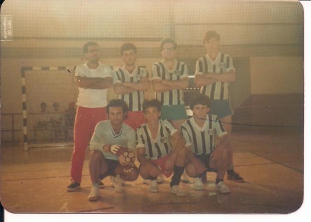 Em pé: ..... , Nenê , Cezar , Zé Polaco (em memória) / Agachados: Zezinho , Laco e Denilson - Set/ 1988