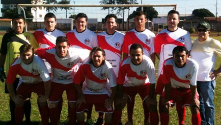 Popular de Suíço 2014 - Cleiton , Clodoaldo , Leandro , Dimas , Nito , Maricio , Pedro Cordeiro , André (Tatu), Edson , Ferrugem , Rodrigo e Kabelo 